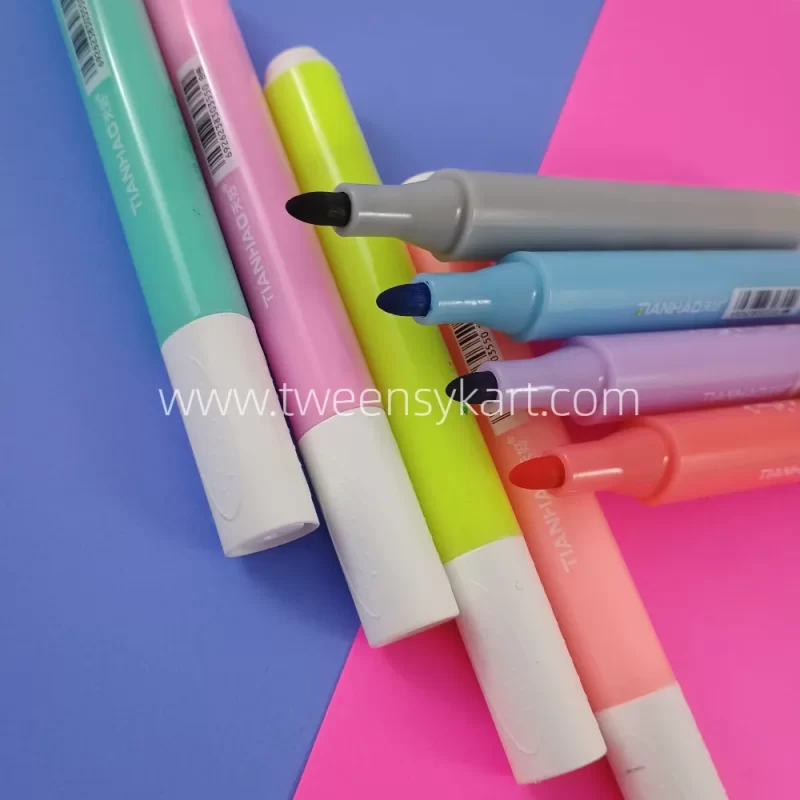 Floating Pens Plastic Box