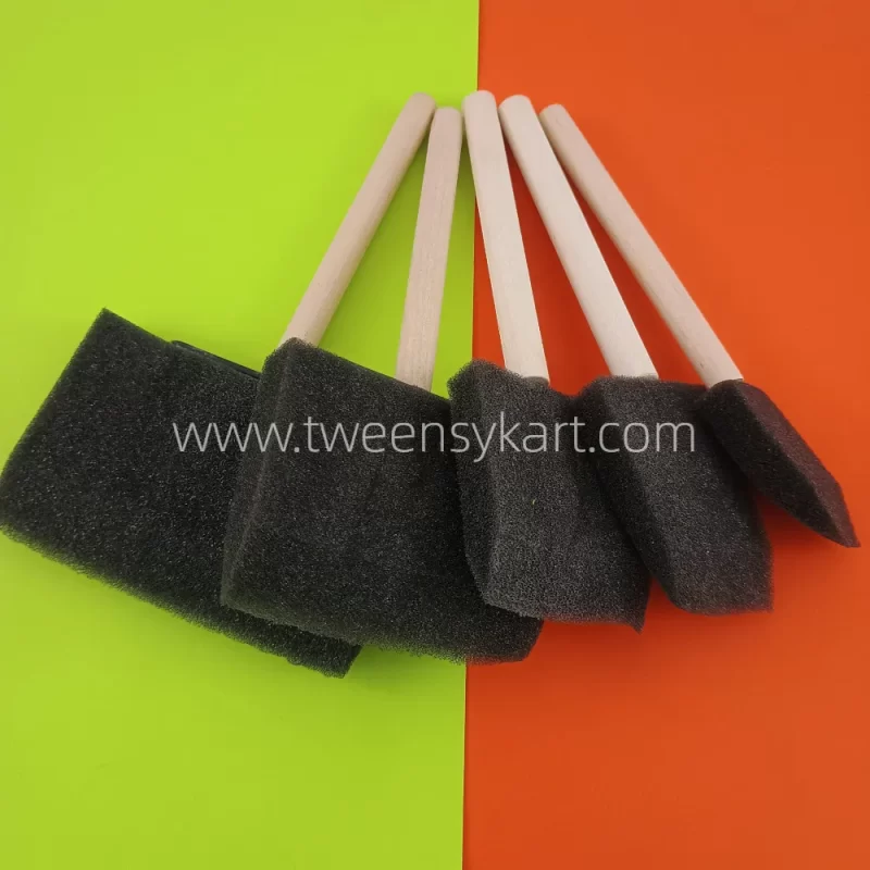 Black Flat Sponge Brushes With Wooden Stick To Hold