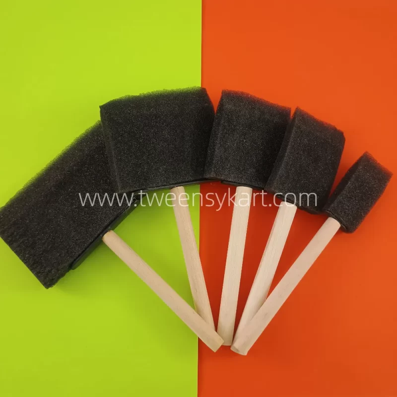 Black Flat Sponge Brushes With Wooden Stick To Hold