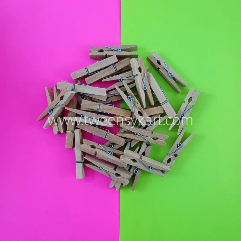 Natural Colour Pegs