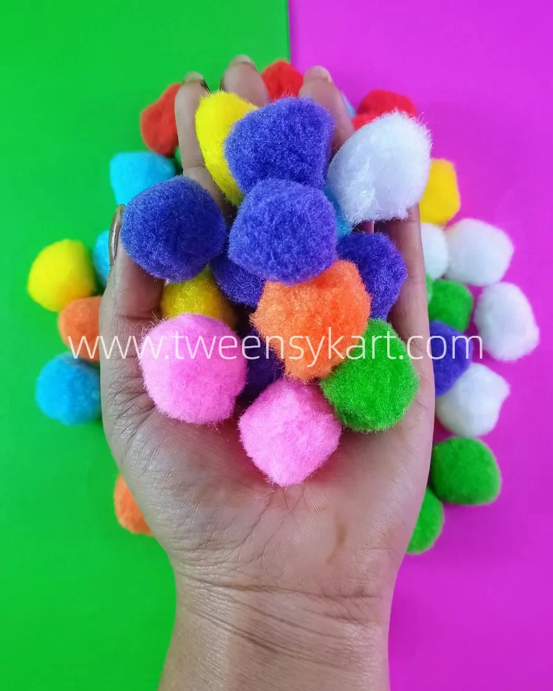 Small Size Pompom Balls