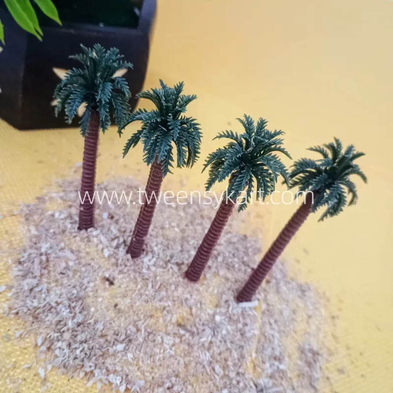 Miniatures Coconut Tree