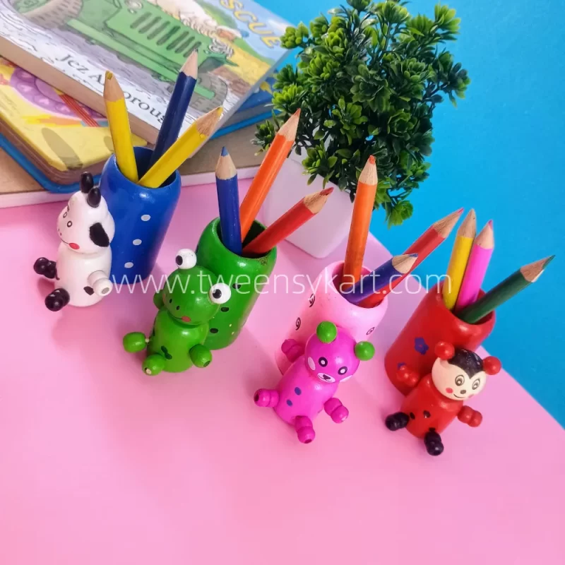 Animals Cute Pen Stand With Colour Pencil