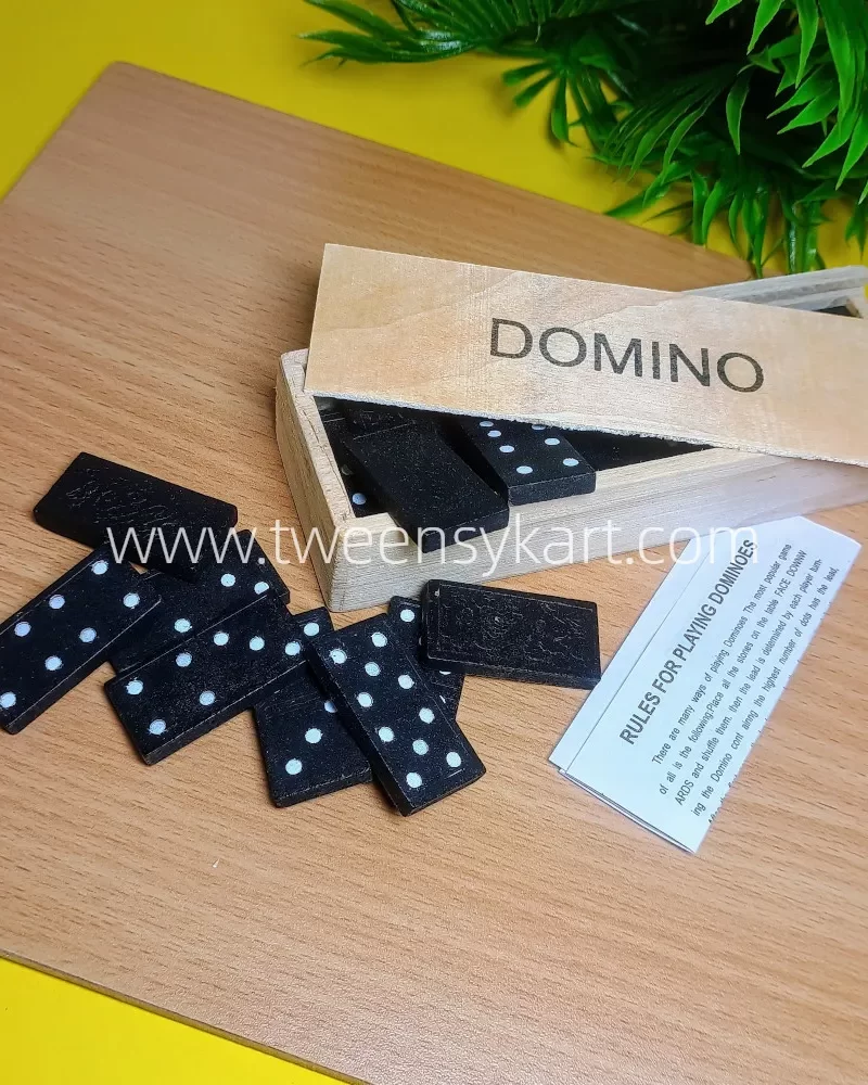 Wooden Dominoes With Wooden Box