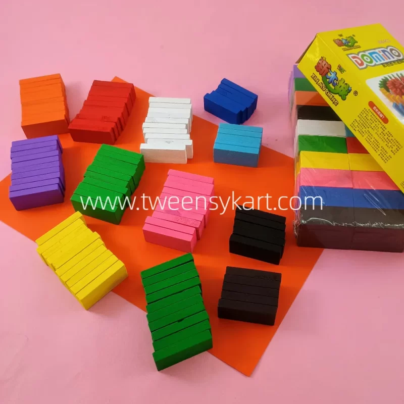 Domino 100 pc Box