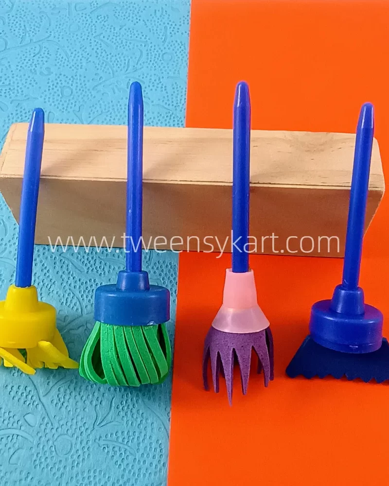 4pc Designer foam Brush